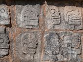 Chichen Itza - Tzompantli (Platform of the skulls): by dannygoesdiving, Views[381]