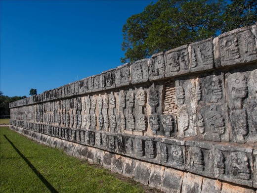 Chichen Itza - Tzompantli (Platform of the skulls)