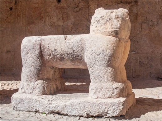 Chitchen Itza - Temple of the Jaguars