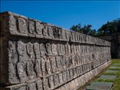 Chichen Itza - Tzompantli (Platform of the skulls): by dannygoesdiving, Views[492]