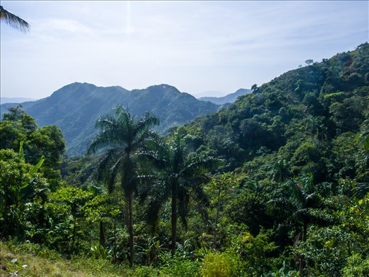 Walking to the citadel - views