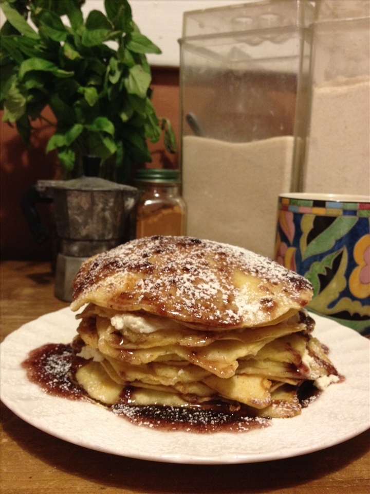 Ya Order a Short Stack Honey?