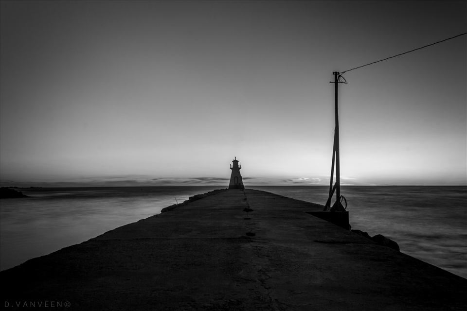 The last photo i took that night, lovley landscapes in black and white. 