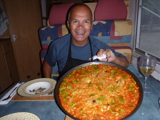 Gourmet tea, chicken and bean paella from top chef Mark (& Mr Stein)