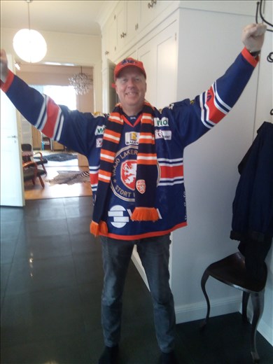 The Vaxjo Lakers Number 1 fan - Patrik!