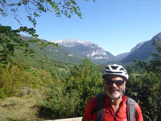 cycling the valle of Echo