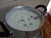 Pour mixture into cooking rice pudding and stir for 2 minutes. : by dawntodusk, Views[432]