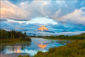mountain on fire: Mount Moran of Grand Tetons, Wyoming.: by debojyotilahiri, Views[281]