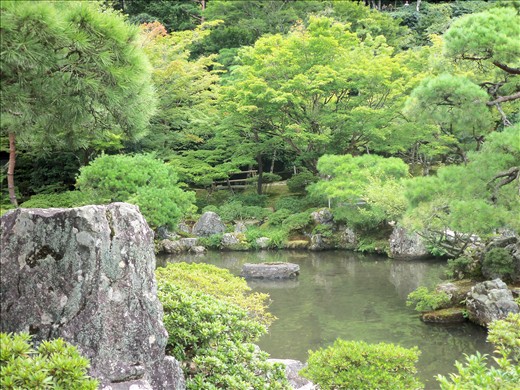 Then a garden in Ginkakuji (Silver Temple) will make you forever fresh