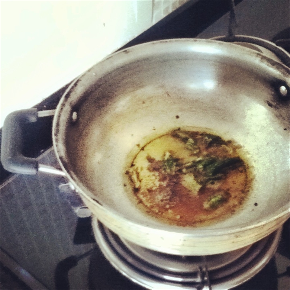 Hiss and Crackle: Cumin seeds, asafoetida, turmeric and green chilies