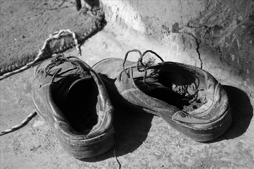 The stark landscape of the region is mirrored in the spartan existence of the Buddhist monks. This monk definitely did not have a Ferrari to sell, making do with bits of twine in place of shoe laces. A lesson to be learnt by us whose wasteful urban lives are costing Mother Earth dear.