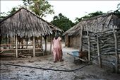 2.	A wayuu woman dressed in her traditional tunic walks in her Rancheria. Most W: by dianabejarano, Views[387]