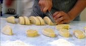 Slicing fresh pasta: by dinh-eattheglobe, Views[537]