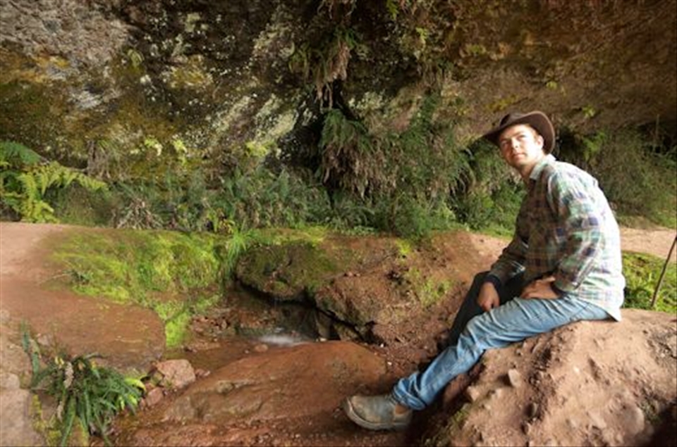 pondering to the sound of tranquillity for a short time away from lifes stresses