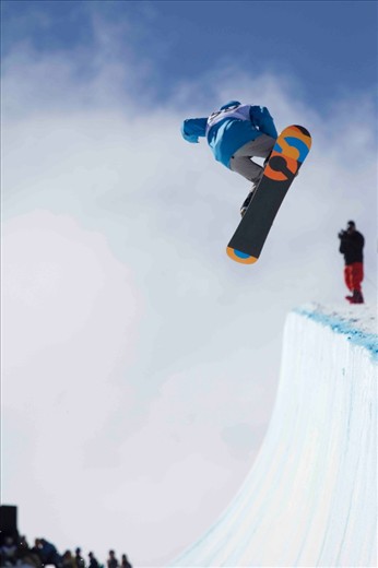 A young snowboarder, challenges the rest of his competition for a place In the world championships