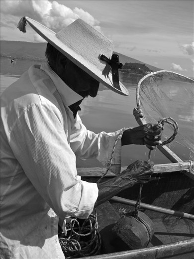 Patzcuaro lake fisherman with a net