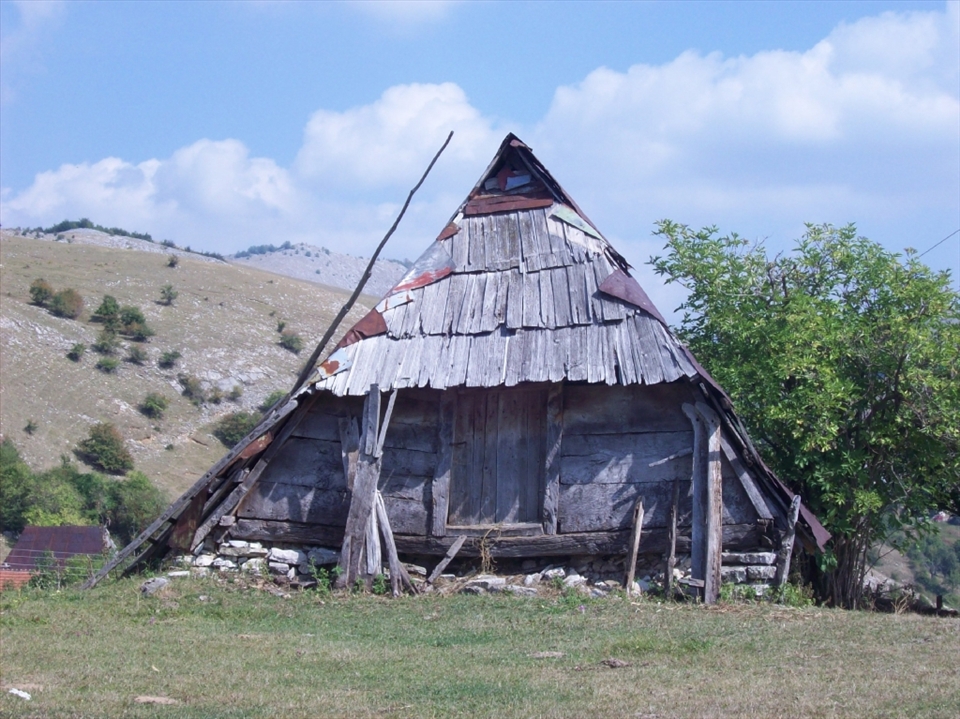 The place where the dry grass is stocked for long winter days, for sheeps not to starve.