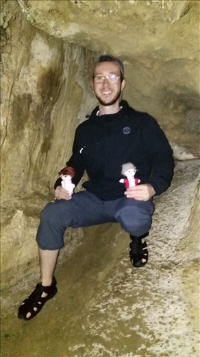 Ich stieg mit den Omas in die tiefsten Höhlen.