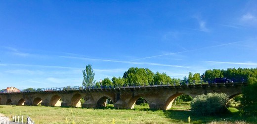 bridge outside Mansilla