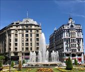 Leon buildings w fountain: by donna_jeff, Views[138]