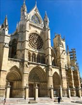 cathedral w nun: by donna_jeff, Views[136]