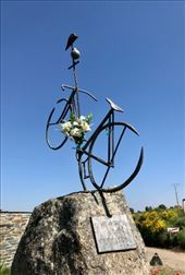 pilgrim bicycle statue at church Molinaseca: by donna_jeff, Views[151]