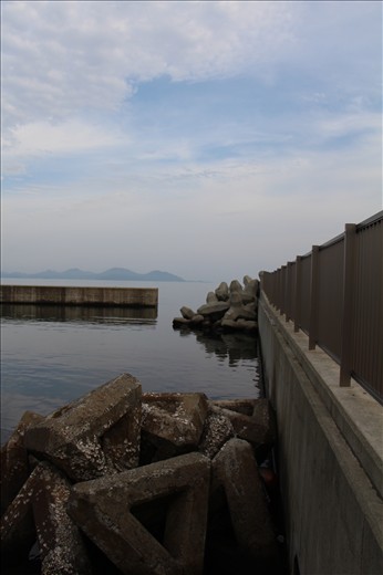 day ligth through the horizon