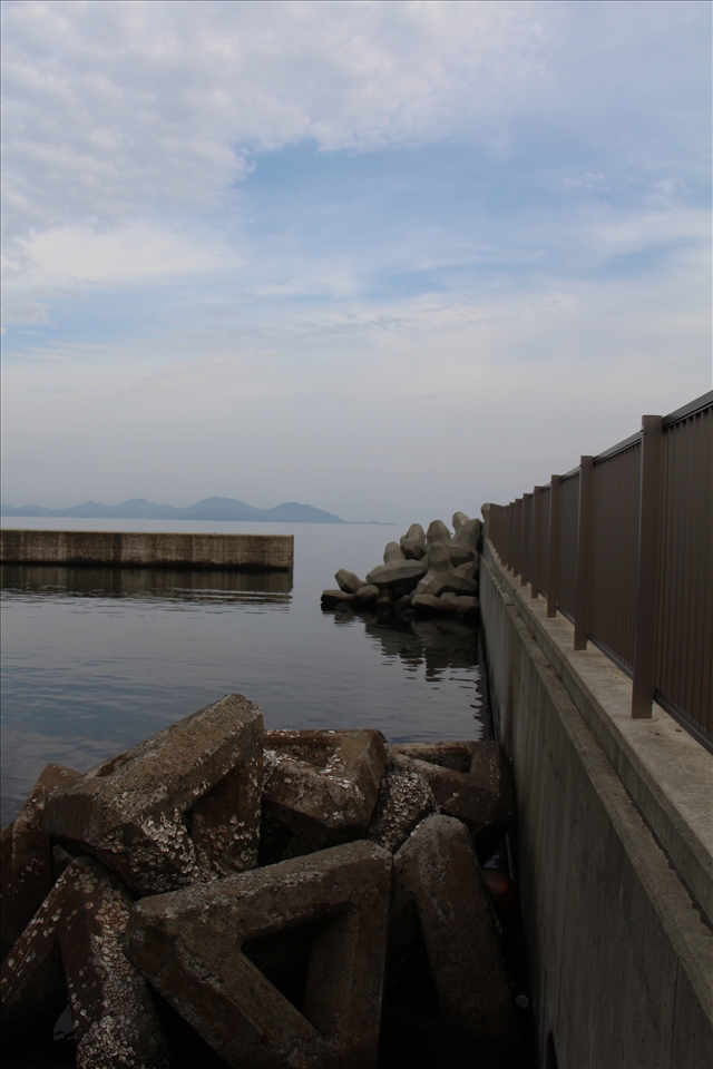 day ligth through the horizon