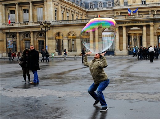 Best things in life are free; best things in life aren't things