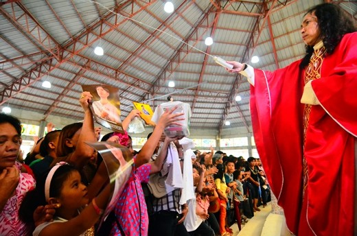 Saint Pedro Calungsod is the second Filipino Saint which sainthood was trace back during the 16th century in the island of Guam. He is considered as one of the youngest saints. In Cantaba, Toledo City , Philippines built is the Saint Pedro Calungsod Parish, the first church named after the 2nd Filipino Saint. Devotees of the young saint believe their illness will be cured by attending to his healing masses just like this mass during the time of his canonization.
