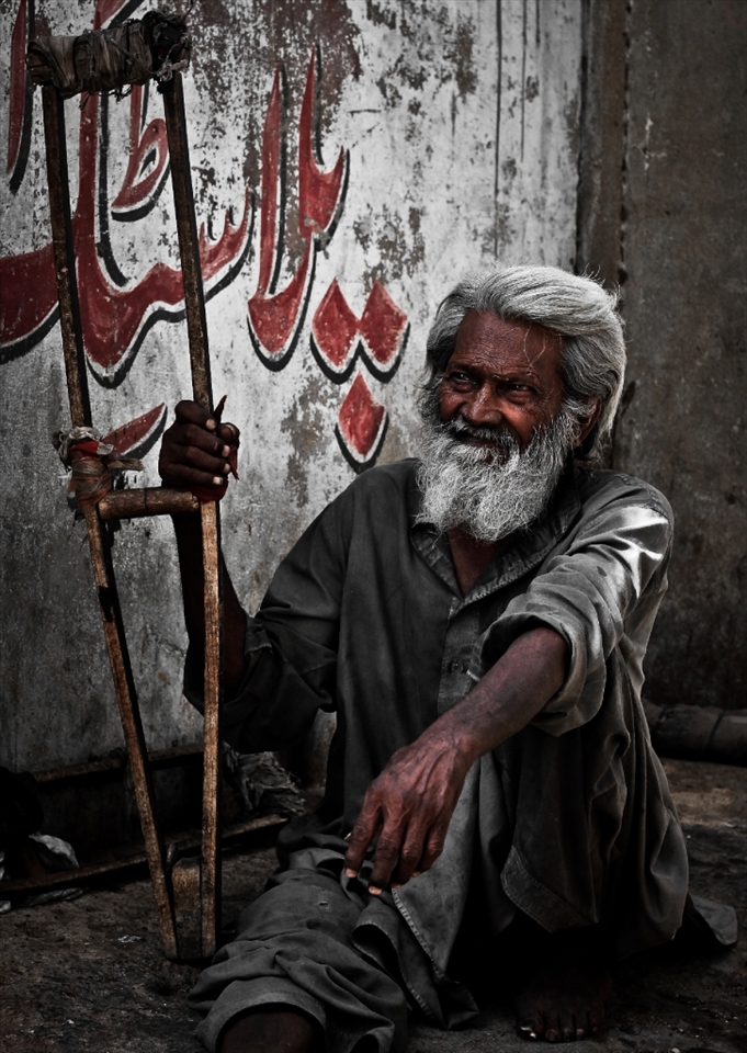 Bare feet, smiling face