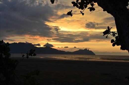 Sunset on Taman Negara Bako beach