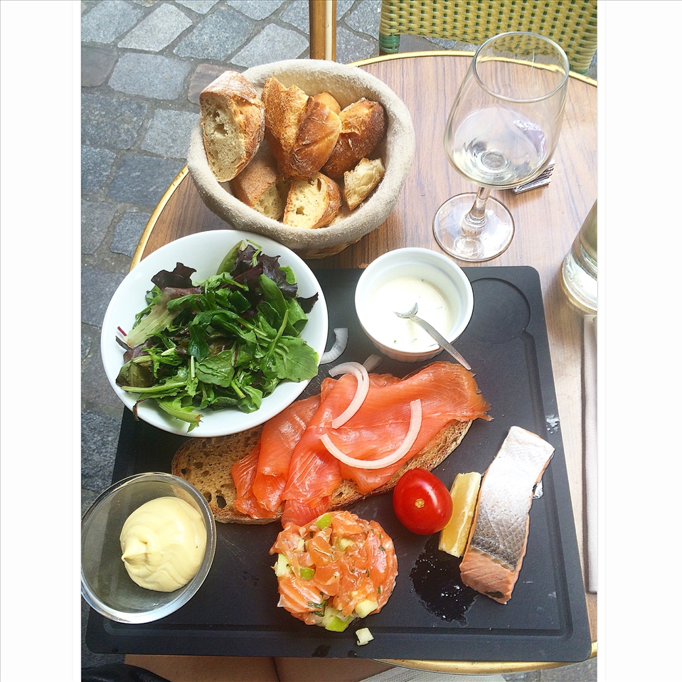 A happy ending, featuring salmon and green apple tartare.