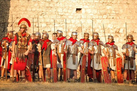 General inspecting the legion