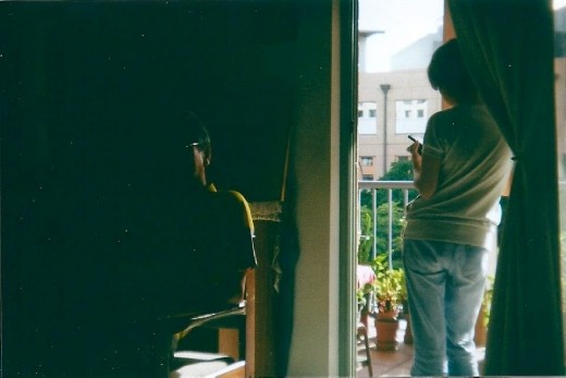 My parents who live in Hong Kong visit my grandmother in Sydney.