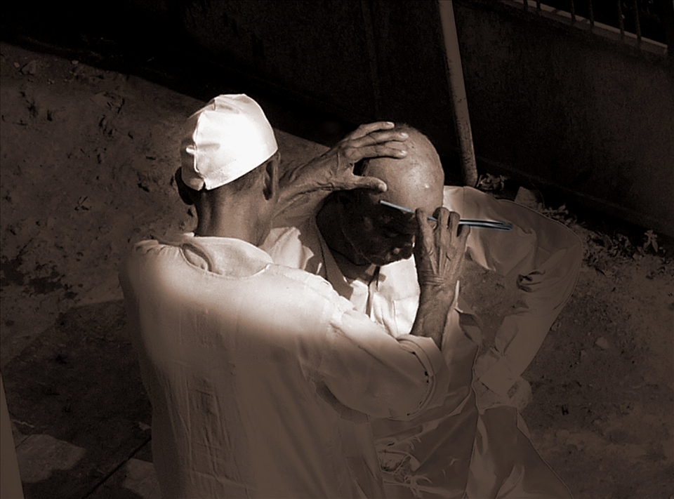 Unusual hair cut at Inidia