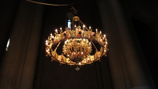 Chandelier in Metekhi church