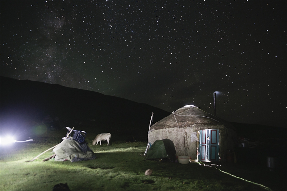 The yurt can be very simple and small. There is no electricity arriving so deep in the mountains. Some of the shepherds can afford a solar panel to get some light at night and listen to the news or music on the radio. No TV in those remote places.