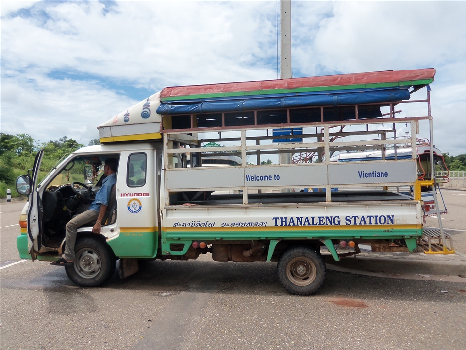 Taxi cab, welcome you to Vientiane