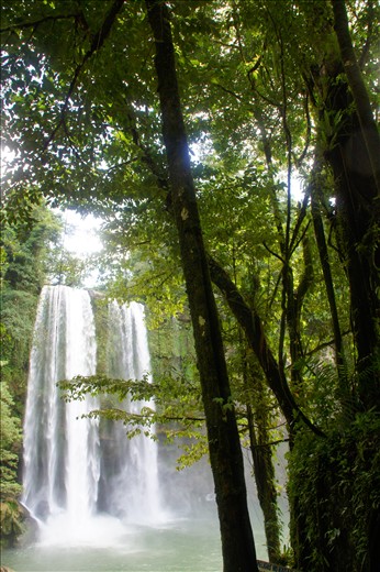 Misol-Ha, ein Wasserfall mit Badespass
