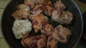Browning the oxtail: by ellytheadventurer, Views[282]