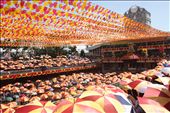 Thousand of people gathered every day in 9 days for the novena of Santo Niño.: by eluzion, Views[720]