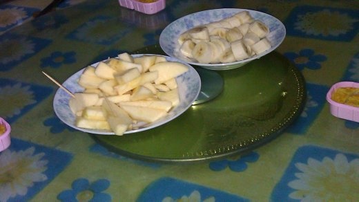 Mid-Autumn Festival Moon cakes and fruit - 30 Sept. 2012