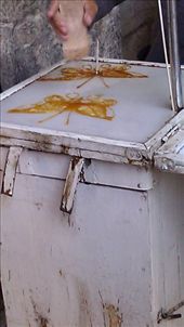 Making butterflies from melted sugar: by emacinat, Views[404]