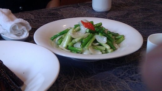 07 October, Lunch - Asparagus with Lily Petals