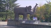 An elephant at People's Park, an amusement center and park similar to Juilia Davis Park in Boise, but with more vendors.: by emacinat, Views[322]