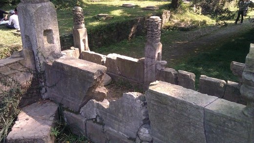 Ancient structure, Ming Tombs