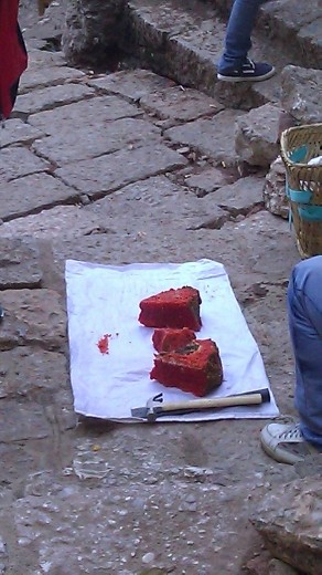 Raw honey from the mountains