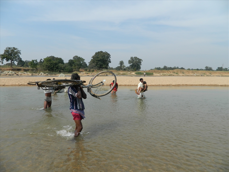 community peoples are Going to confirm the marriage. from Girl side.