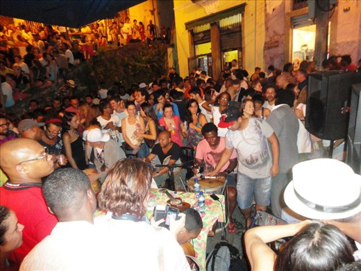 Rio de Janeiro is a throbbing city—alive with music, noise, culture and beauty. 